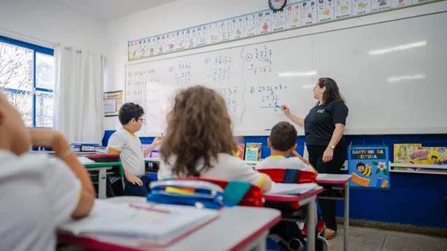 Educação regulamenta nova política de ensino em tempo integral em Anápolis