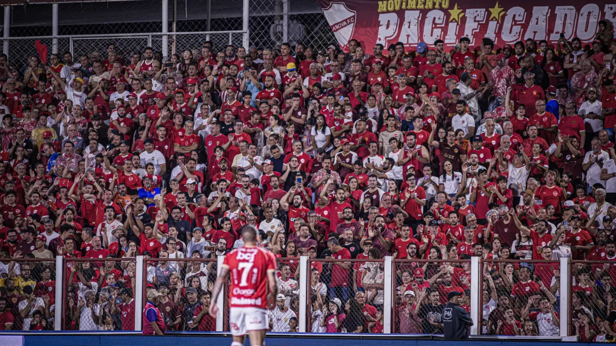 Embalado na liderança, Vila Nova terá OBA lotado para jogo da Série B