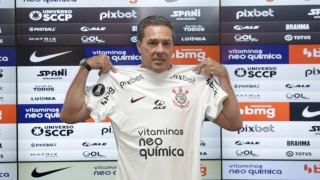 Especulado como diretor, Luxemburgo teve último trabalho como técnico no Corinthians