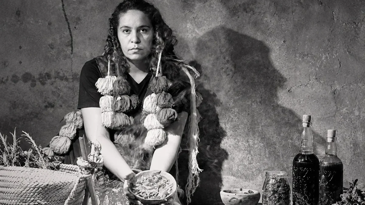 Espetáculo gratuito em Aparecida revisita a escravidão pelo olhar de uma mulher negra