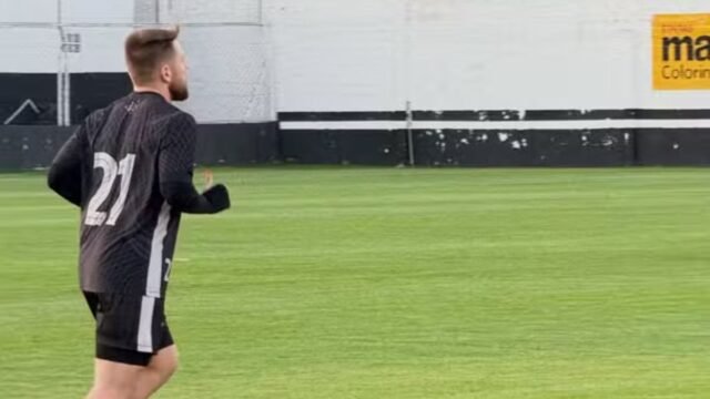 Ex-Grêmio passa por traqueostomia e segue internado em UTI em Cuiabá