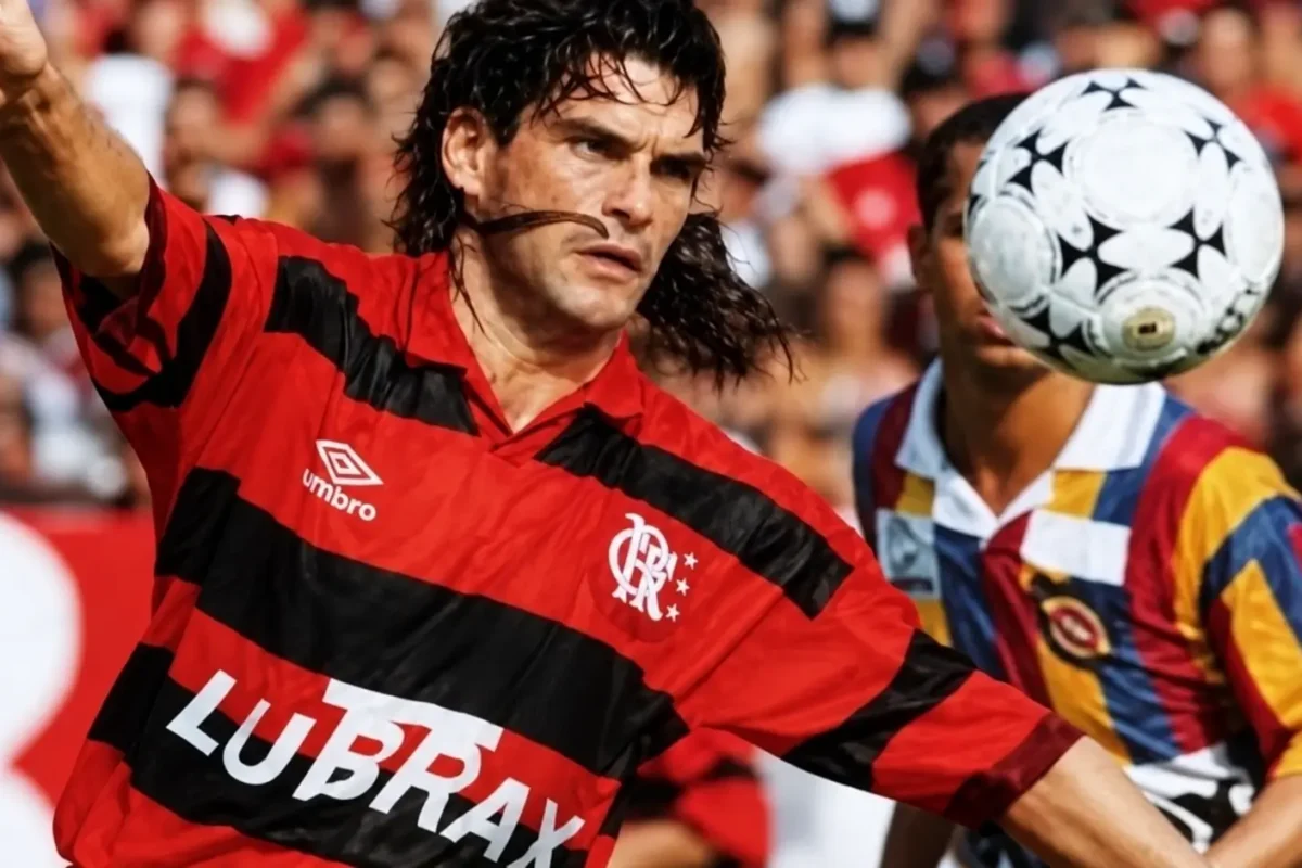 Ex-jogador de Flamengo e Palmeiras é acusado de vender diplomas falsos de técnico por até R$ 100 mil