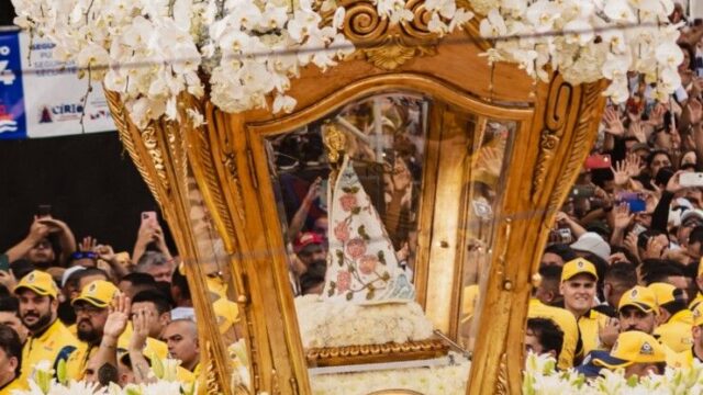 Fafá de Belém reúne famosos para celebrar cultura e fé durante Círio de Nazaré