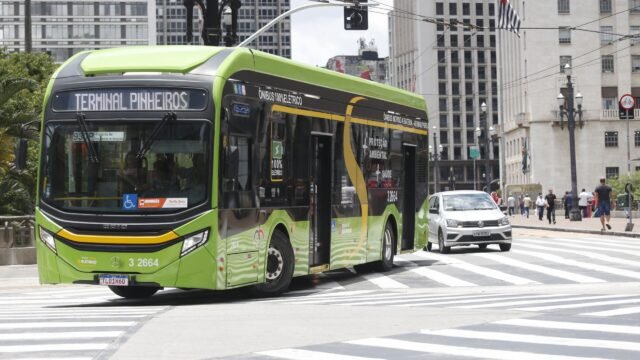 Falta de ônibus em SP: Justiça nega pedido de prisão de secretário de SP e presidente da SPTrans