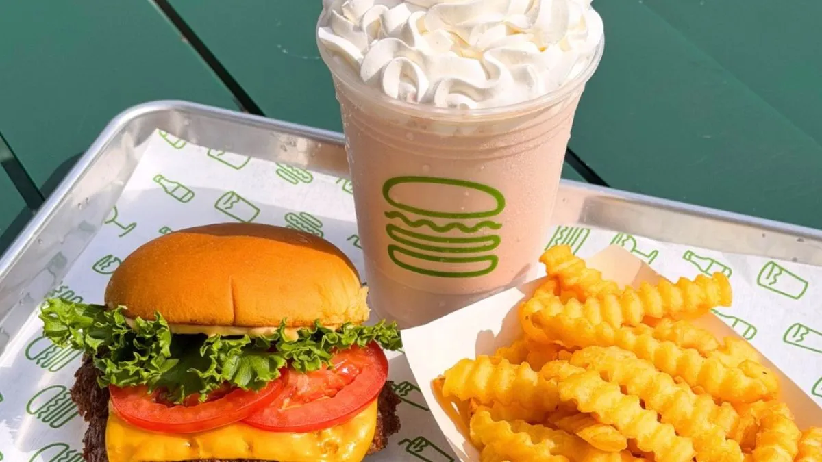 Famosa rede de hambúrgueres Shake Shack chega ao Brasil; veja quando