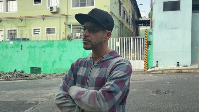 feed-image-1791381314 Presença de parafina, plástico e papelão acelerou incêndio em fábrica de velas, relata funcionário