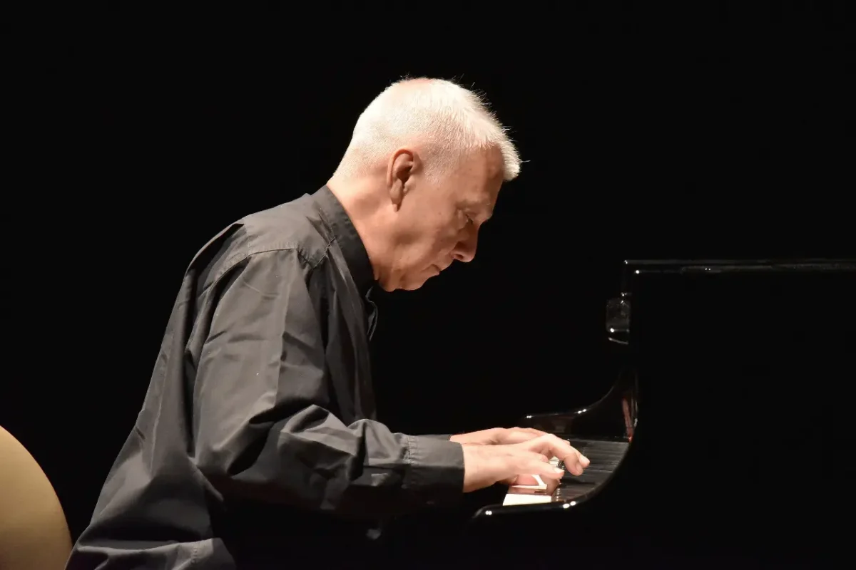 Filarmônica de Goiás recebe pianista e violinista de carreira internacional
