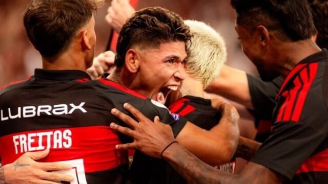 Flamengo vence o Fluminense no Maracanã e mantém liderança do Brasileirão