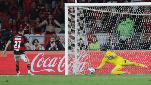 Flamengo x Estudiantes: veja como foi a disputa de pênaltis da semi da Libertadores