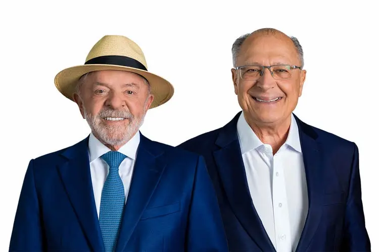 Goiânia recebe encontro promovido por partidos, com a presença da filha de Lula e lideranças do centro