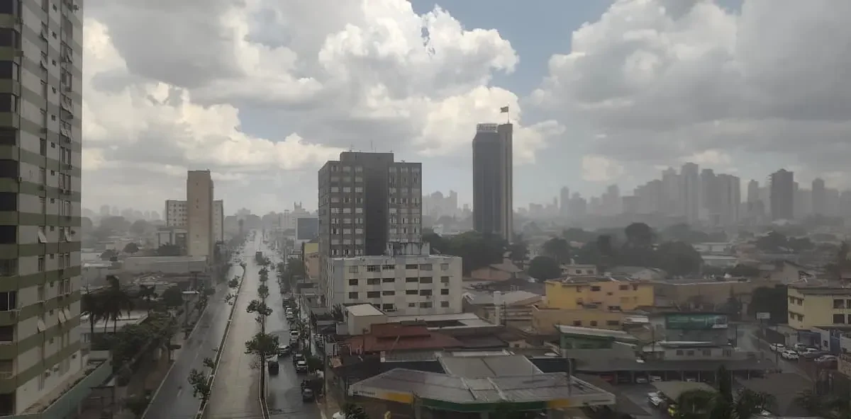 Goiás tem alerta amarelo para chuvas intensas e ventos de até 60 km/h; veja cidades