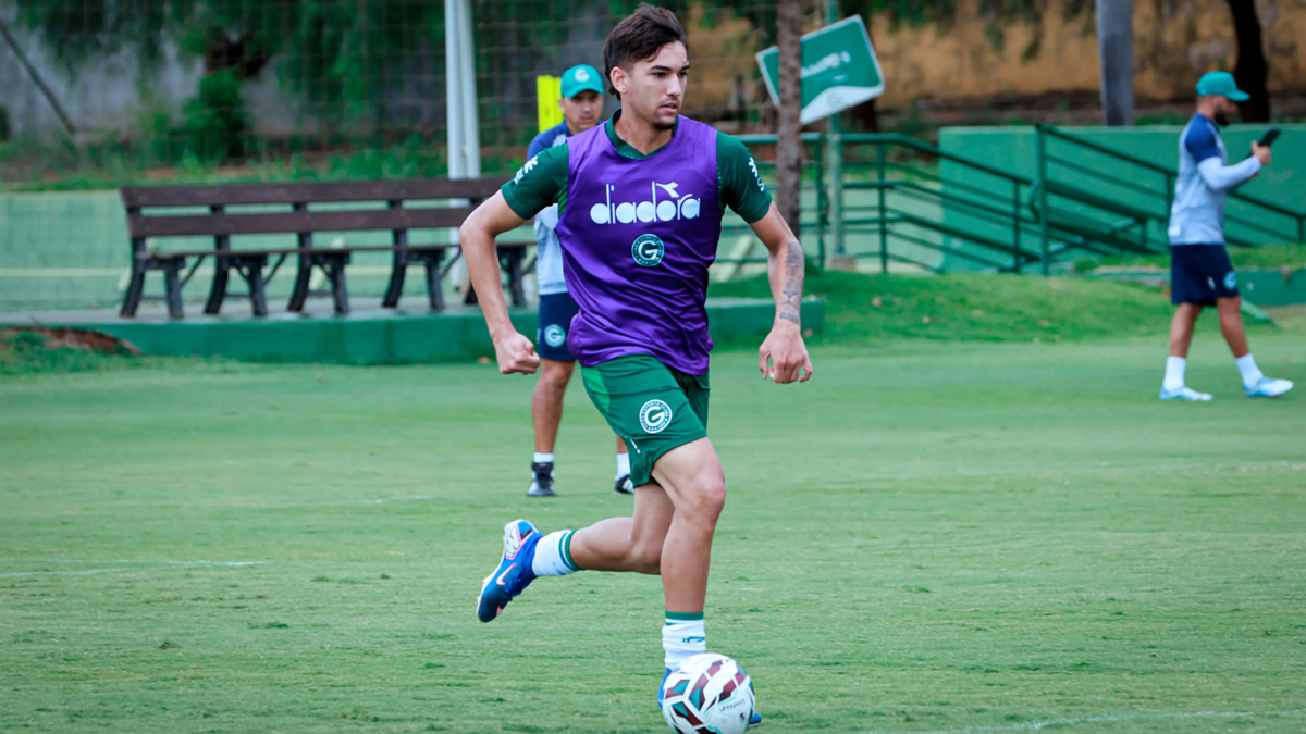 Goiás x Náutico: onde assistir ao vivo o jogo pelo Campeonato Brasileiro Série B