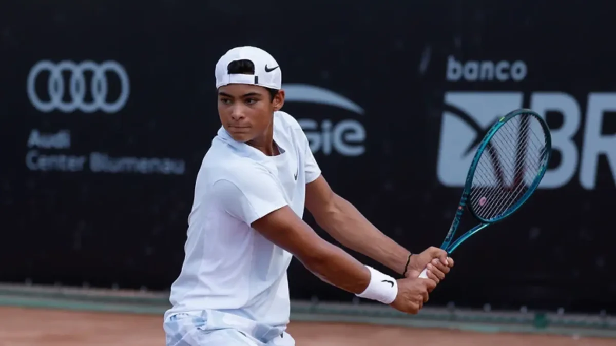 Guto Miguel chega à final de duplas na Bolívia e busca mais um título de Challenger
