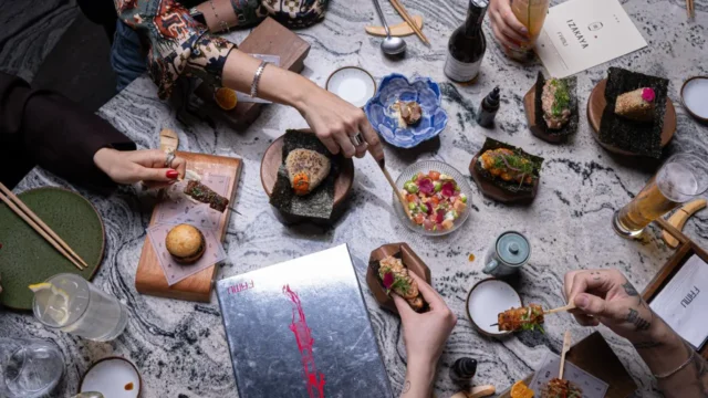 Happy hour japonês e novos sabores asiáticos são novidades em rooftop de Goiânia