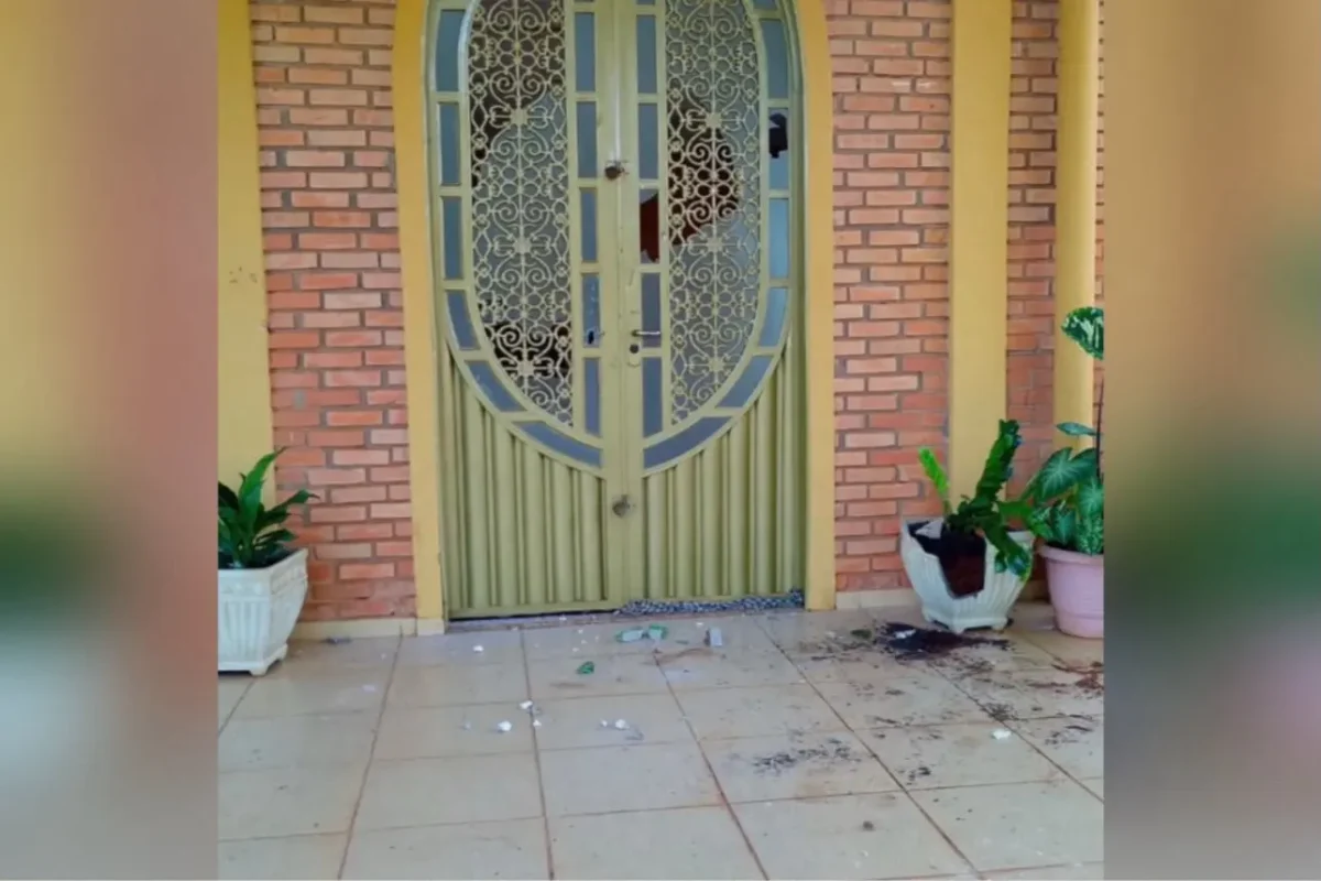 Homem depreda capelas em Caldas Novas e diz que Igreja Católica está ‘invertida’