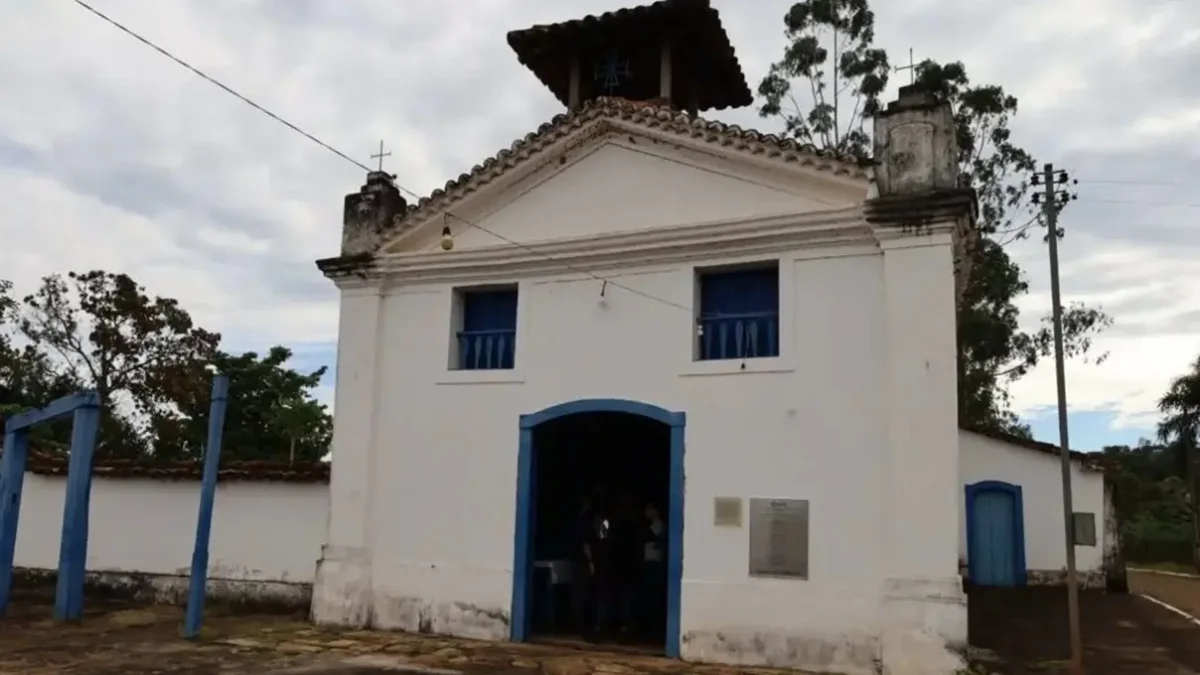 Igreja de 300 anos, a mais antiga de Goiás, passará por restauração