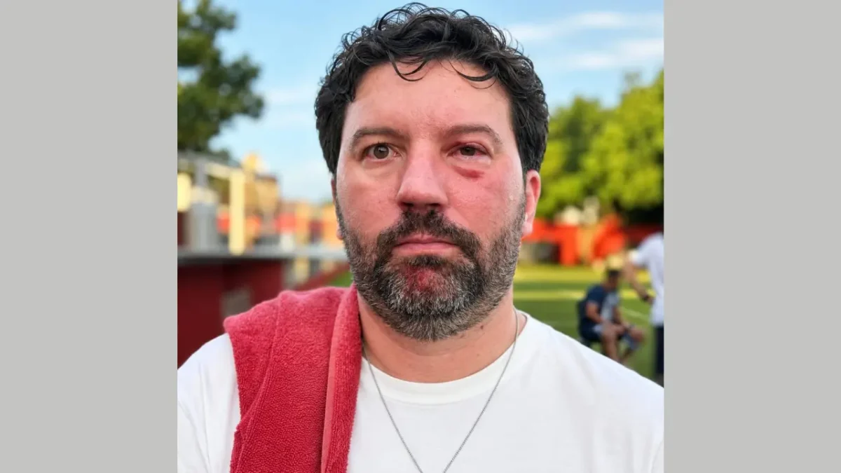 Jornalista é agredido por jogador do São Luís na Divisão de Acesso; clube se posiciona sobre o caso