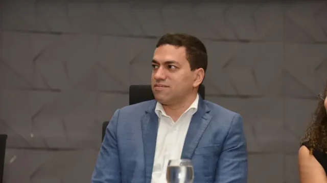 José Frederico Lyra Netto vai assumir a Secretaria de Educação