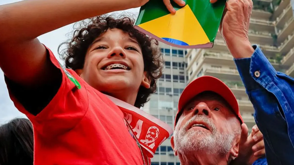 Lula avança 33,2% em Goiás na comparação com 1º turno, e Flávio 14,1%
