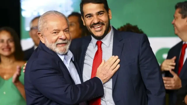 Lula vai insistir em Messias ao STF