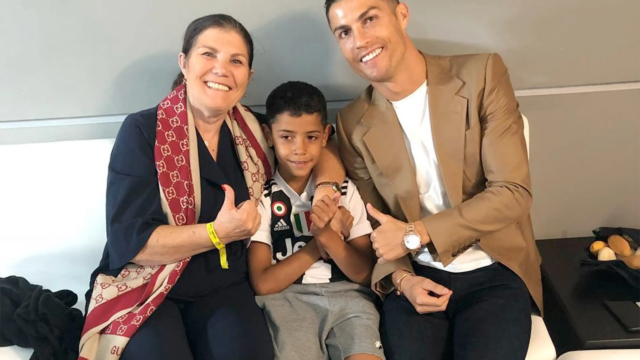 Mãe de Cristiano Ronaldo lamenta saída do filho da seleção