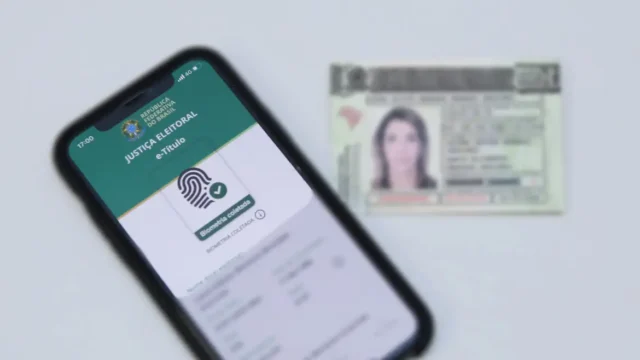 Mais de 2,6 milhões de eleitores já justificaram ausência no 2º turno das eleições via e-Título, diz TSE