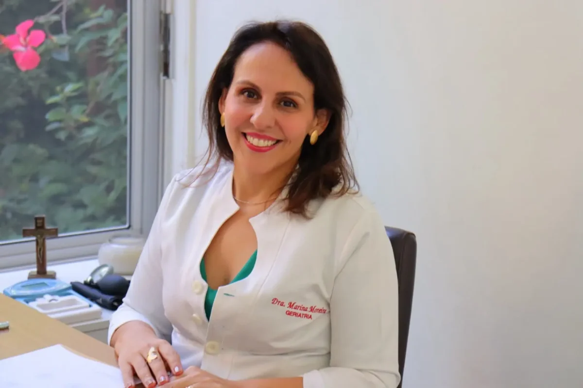 Médica de Goiânia vence câncer de mama e transforma experiência em incentivo à prevenção: ‘Aceitar cuidado torna tudo mais leve’