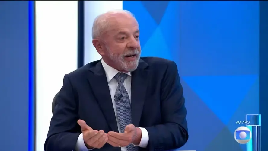 “Muito dinheiro na mão de poucos é pobreza”: Lula defende distribuição de renda e muda posição sobre maioridade penal
