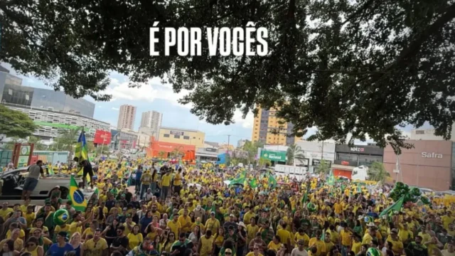 Na véspera da eleição, direita reúne apoiadores em ato pró-Flávio, em Anápolis