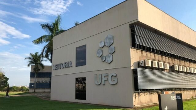 Na véspera do 2º turno, UFG suspende aulas para facilitar deslocamento de alunos e professores