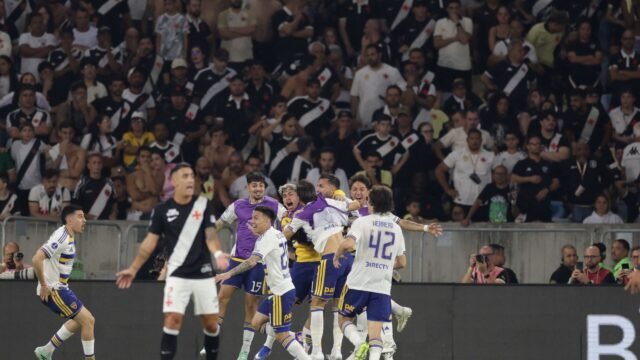 No Maracanã, Vasco leva a virada e está fora da Sul-Americana