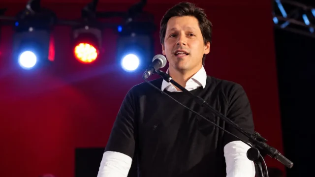“O Vila vai subir”: Daniel Vilela diz que caminhão dos Bombeiros já está preparado para a festa