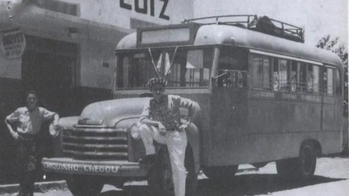 Ônibus que fazia Goiânia-Campinas quando a capital nasceu andava a 10 km/h, sofria em ladeiras e tinha nome engraçado