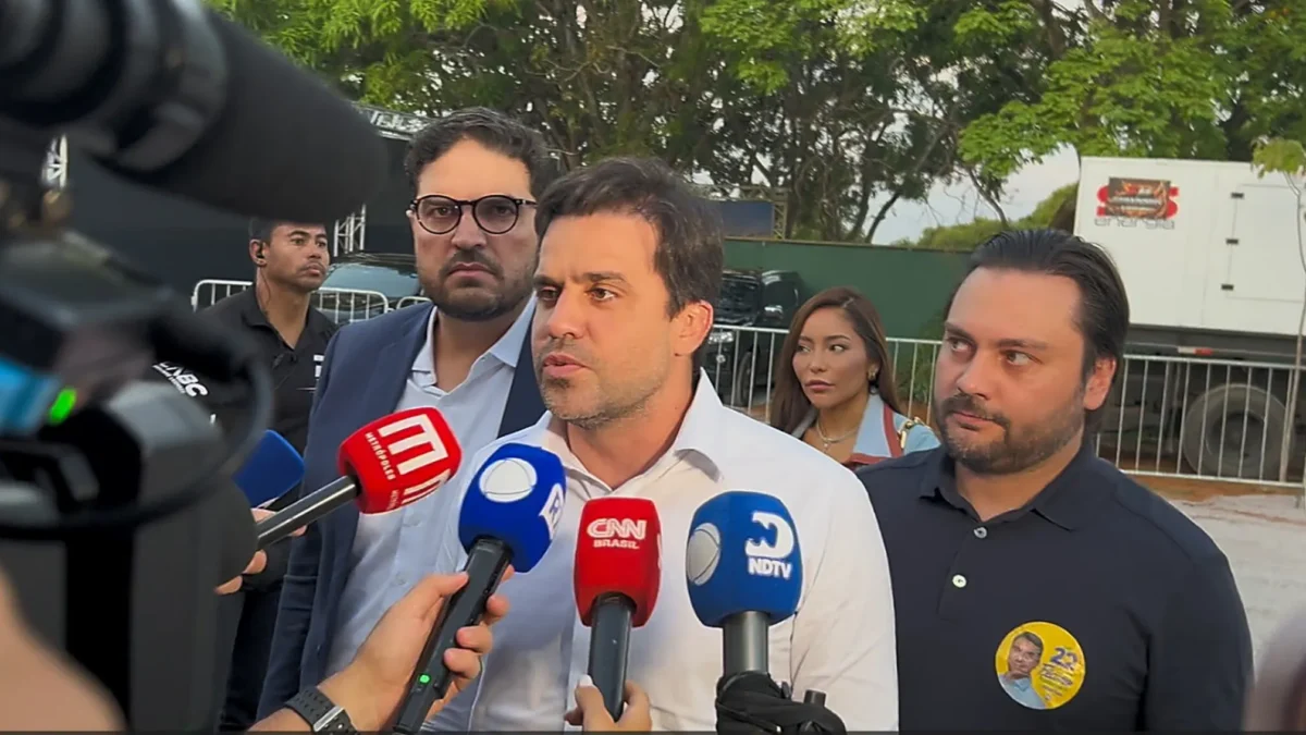 Pablo Marçal critica prorrogação da votação e acusa PT de tentar criar caos eleitoral