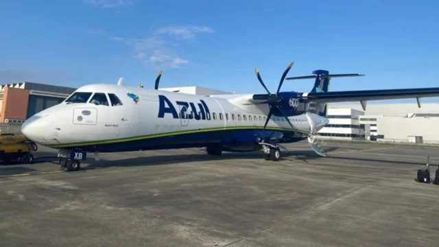 Passageiro que perdeu voo em Goiânia por erro no QR Code ganha processo contra Azul