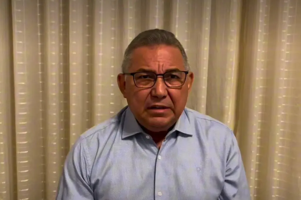 Pastor é condenado a pagar R$ 50 mil após associar autismo ao diabo