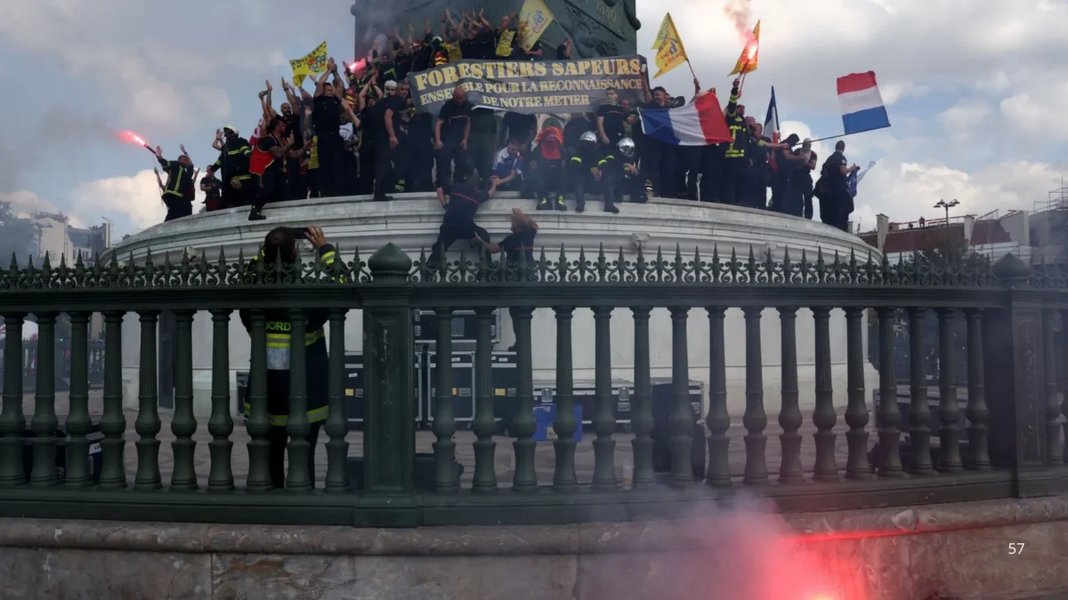 Protestos na França: governo prende ao menos 135 pessoas
