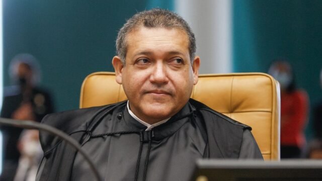 PSOL/Rede passa na cláusula de barreira após TSE aceitar arredondamento de votos
