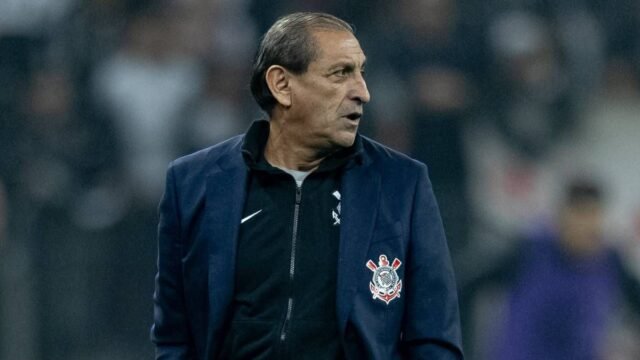 Ramón Díaz explica por que recusou proposta do Corinthians
