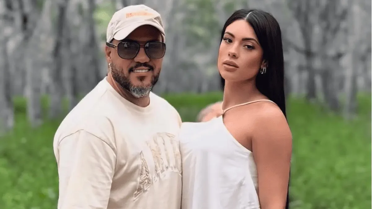 Rayane Figliuzzi flagra Belo com outra mulher e arma barraco em estacionamento de shopping