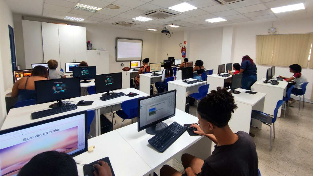 Rio oferece 370 vagas em cursos gratuitos de qualificação profissional