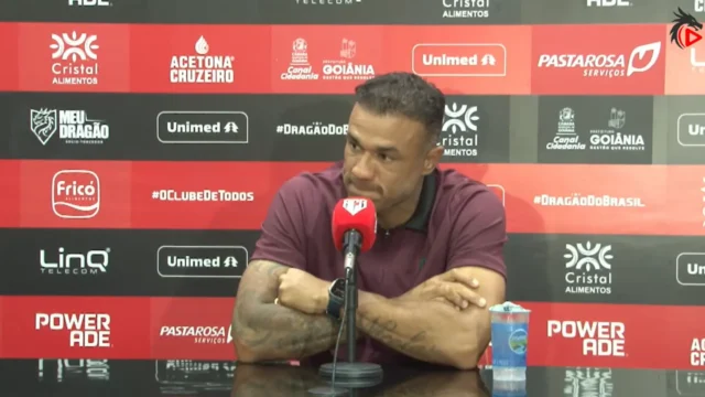 Roger Silva lamenta falta de pontaria e projeta decisão contra o Fortaleza