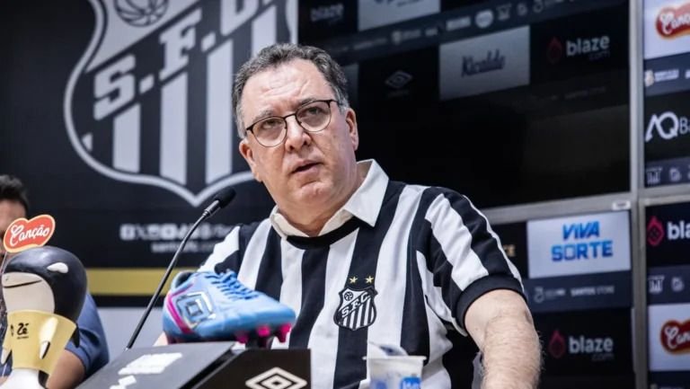 Santos quita três dos sete transfer bans sofridos na Fifa