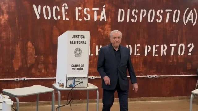 ‘Seja qual for o resultado, o povo tem que aplaudir’, diz Temer após votar
