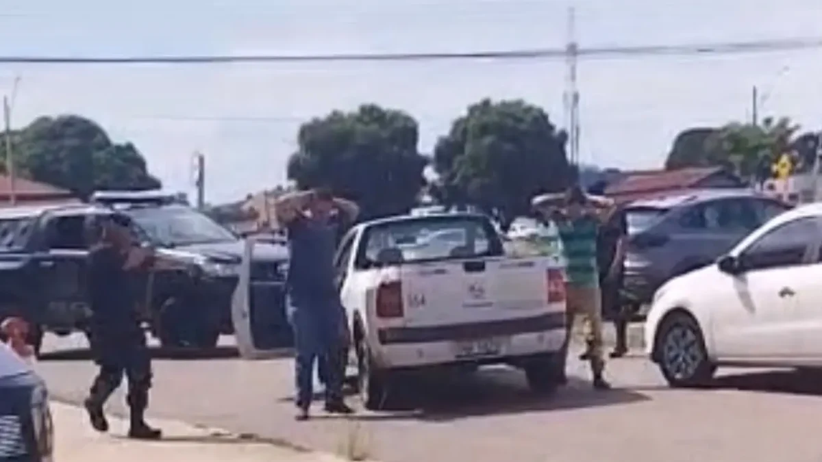 Servidores usam carro público para furtar aparelhos de ar-condicionado e são exonerados em Aparecida