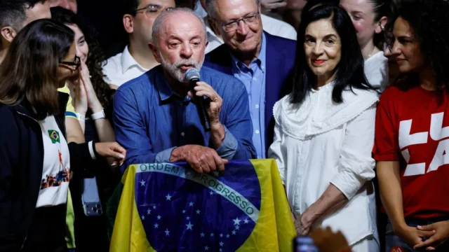 “Tá parecendo o Bolsonaro, só perde”, diz Lula sobre situação do Corinthians