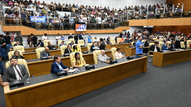 Taxa do Lixo: vereadores alertam para risco de cobrança integral a famílias de baixa renda
