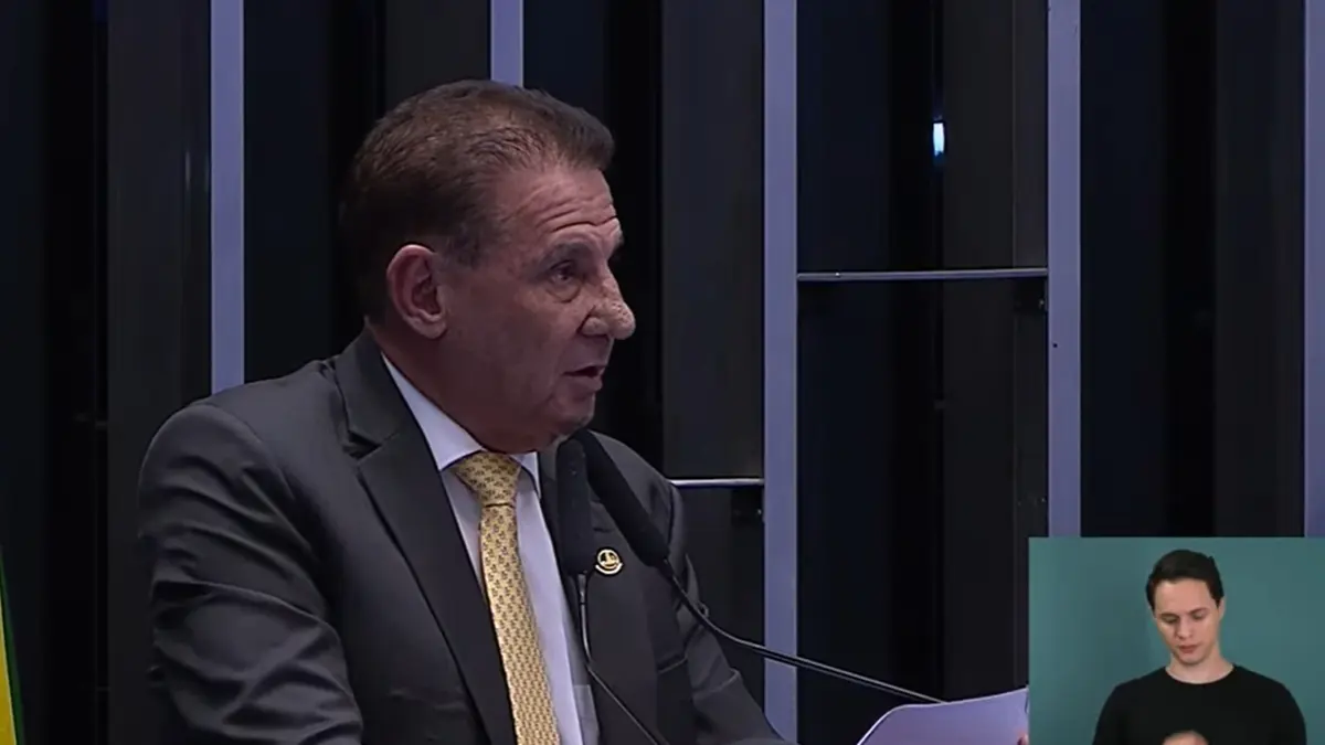 ‘Trabalhador descansado rende mais’: Vanderlan defende PEC pelo fim da 6×1, mas critica politização da pauta