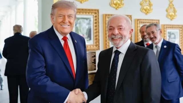 Trump diz que conversará com Lula e que petista lhe pediu para não tomar lado