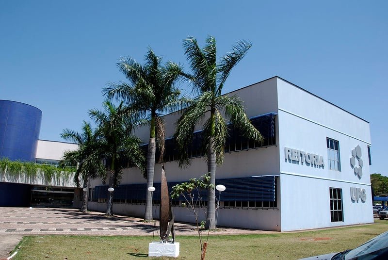 UFG abre vagas para indígenas, quilombolas e pessoas trans com notas do Enem; saiba como se inscrever